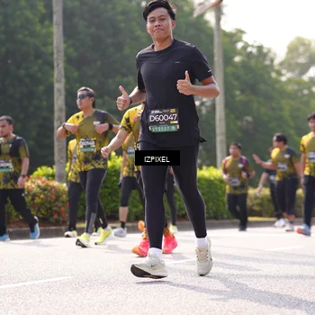 Runner Photo 6582882