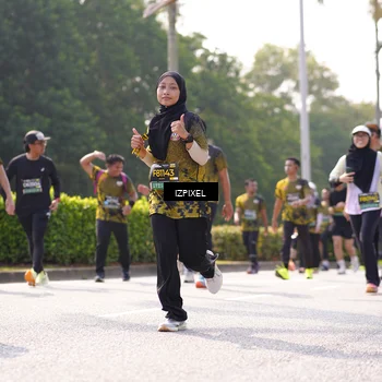 Runner Photo 6582890