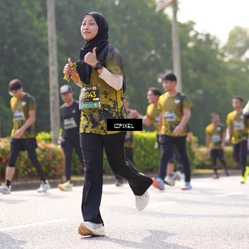 Runner Photo 6582924