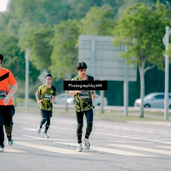 Runner Photo 6583068