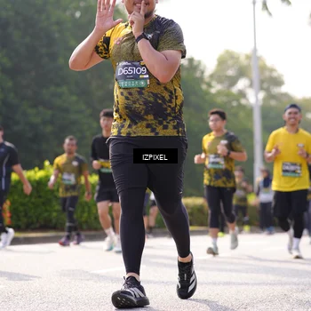 Runner Photo 6583075