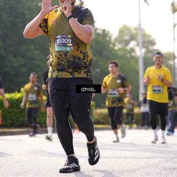 Runner Photo 6583115