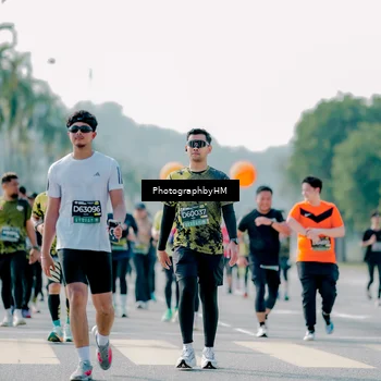 Runner Photo 6583191