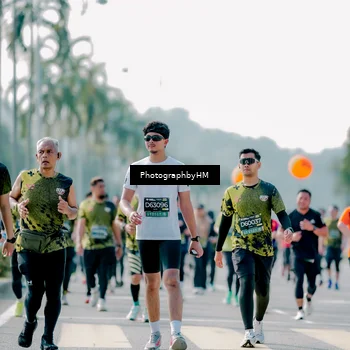 Runner Photo 6583226