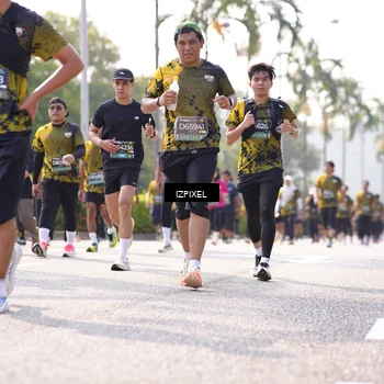 Runner Photo 6583235