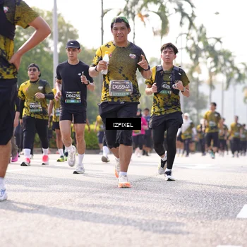 Runner Photo 6583250