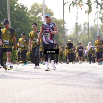 Runner Photo 6583275