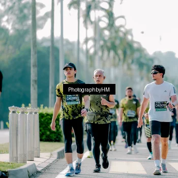 Runner Photo 6583342
