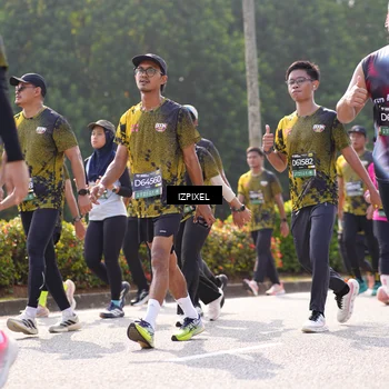 Runner Photo 6583347