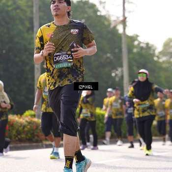 Runner Photo 6583465