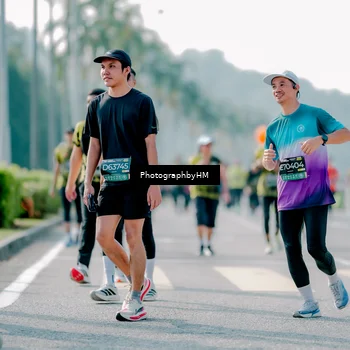 Runner Photo 6583514