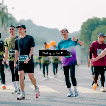 Runner Photo 6583550