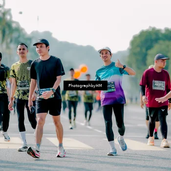 Runner Photo 6583553
