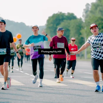 Runner Photo 6583585