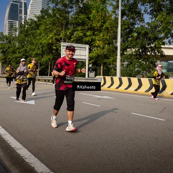 Runner Photo 6583615