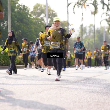 Runner Photo 6583678