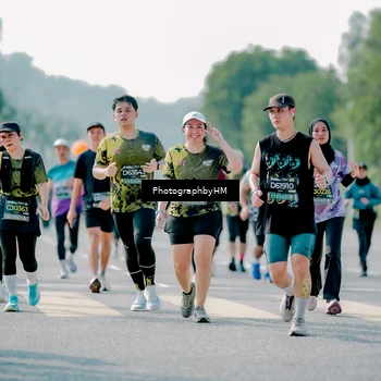 Runner Photo 6583774