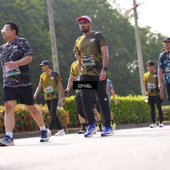 Runner Photo 6583818