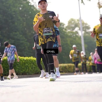 Runner Photo 6583850