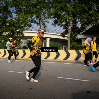 Runner Photo 6583852