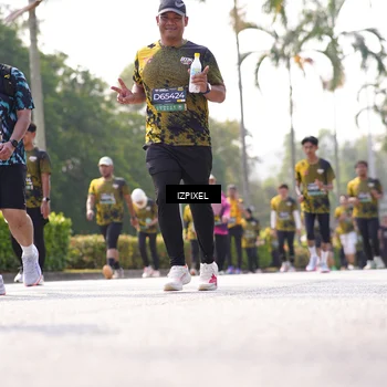 Runner Photo 6583859