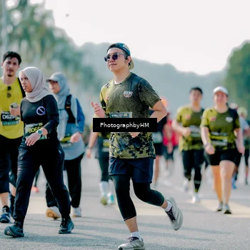 Runner Photo 6583862