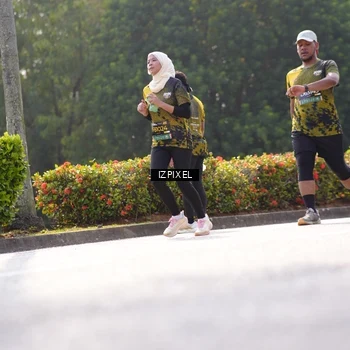 Runner Photo 6583953