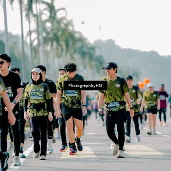 Runner Photo 6584096