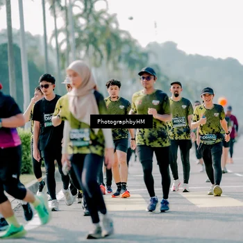 Runner Photo 6584115