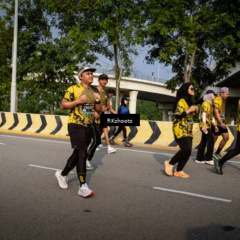 Runner Photo 6584159