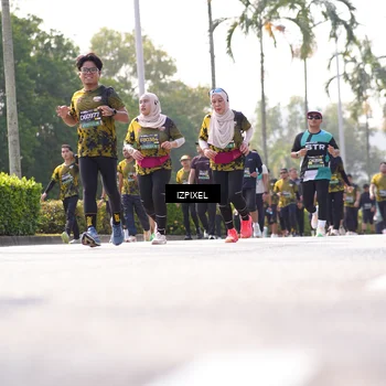 Runner Photo 6584166