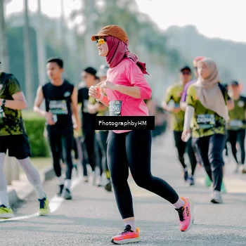 Runner Photo 6584192