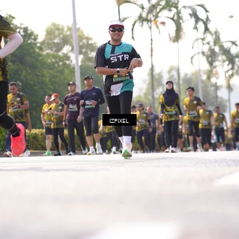 Runner Photo 6584196