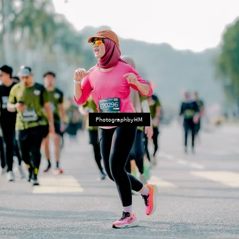 Runner Photo 6584212