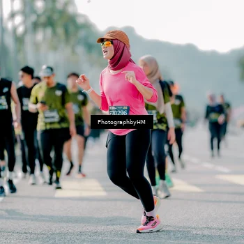 Runner Photo 6584213