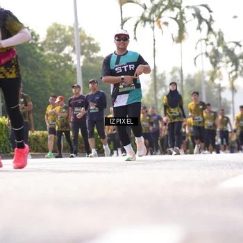 Runner Photo 6584221