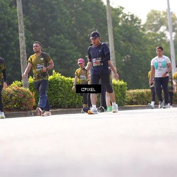 Runner Photo 6584240