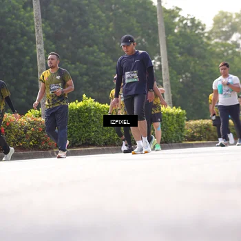 Runner Photo 6584264