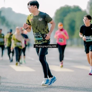 Runner Photo 6584283