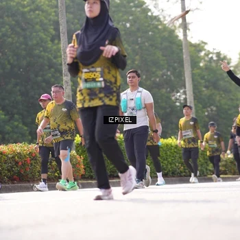 Runner Photo 6584304