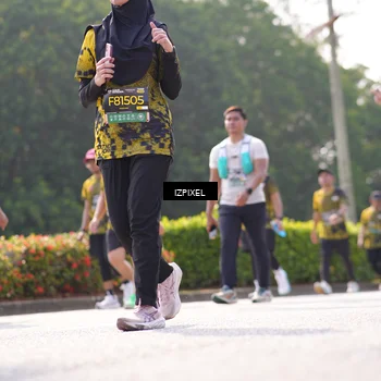 Runner Photo 6584335