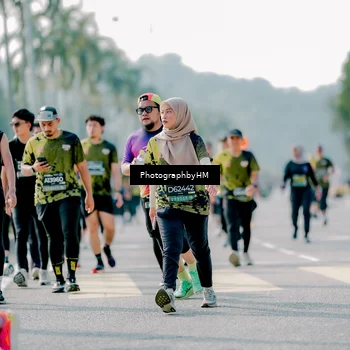 Runner Photo 6584363