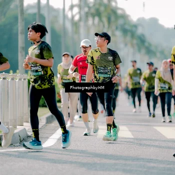 Runner Photo 6584416