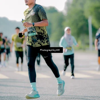 Runner Photo 6584678
