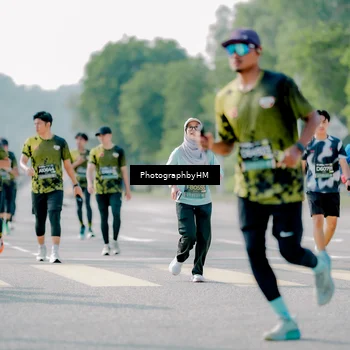 Runner Photo 6584706