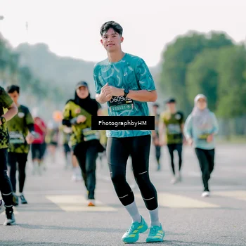 Runner Photo 6584732