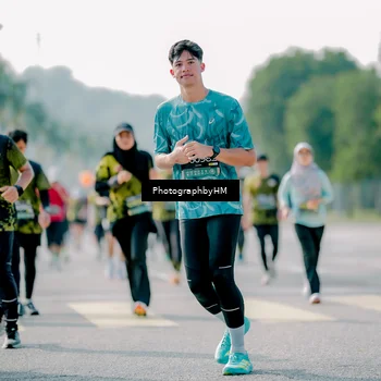 Runner Photo 6584769