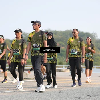 Runner Photo 6584858