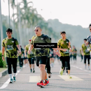 Runner Photo 6584881