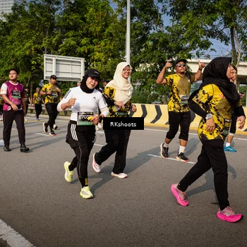 Runner Photo 6584891